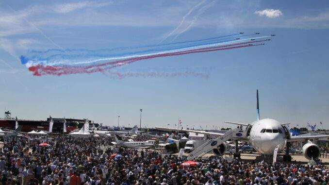 “بوينج” تستعرض أحدث ابتكاراتها وقدراتها الدفاعية والتجارية في معرض باريس الجوي 2025