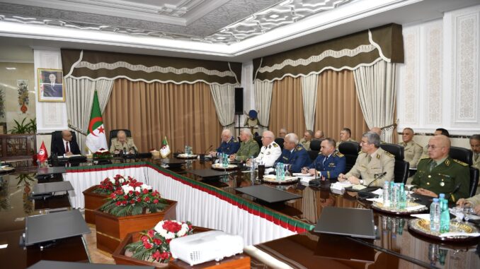 اتفاقية دفاعية “شاملة” بين الجزائر وتونس: هل تتشكل قوة عسكرية جديدة لمواجهة تحديات المنطقة؟