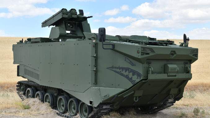 FNSS تكشف عن ÇAKA 30/AT-O و ÇAKA AT-K في معرض IDEF 2025