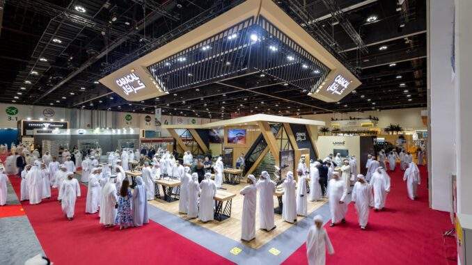 “كراكال” تعرض أحدث منتجاتها التجارية من المسدسات والبنادق إماراتية الصنع خلال معرض أبوظبي الدولي للصيد والفروسية