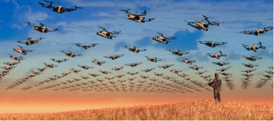 أسراب المسيرات تحول ميزان القوة: كيف صاغت المسيرات خرائط الصراع الجديدة؟