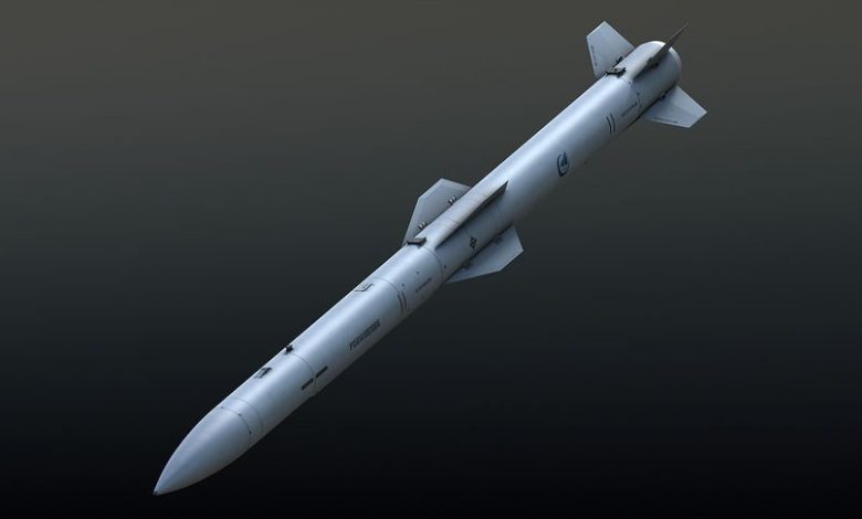 هل يهدد صاروخ PL-15 التفوق الجوي الإسرائيلي؟ صفقة مصرية صينية محتملة تثير قلق تل أبيب