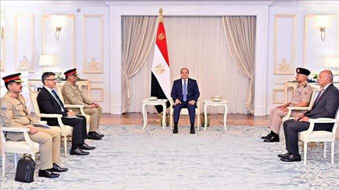 مصر وباكستان: هل تتجه العلاقات العسكرية نحو تحالف استراتيجي جديد في المنطقة؟