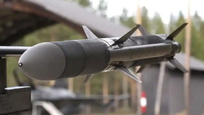 باكستان تتسلح بصواريخ AIM-120D-3 الأمريكية: خطوة تعيد التعاون العسكري مع واشنطن