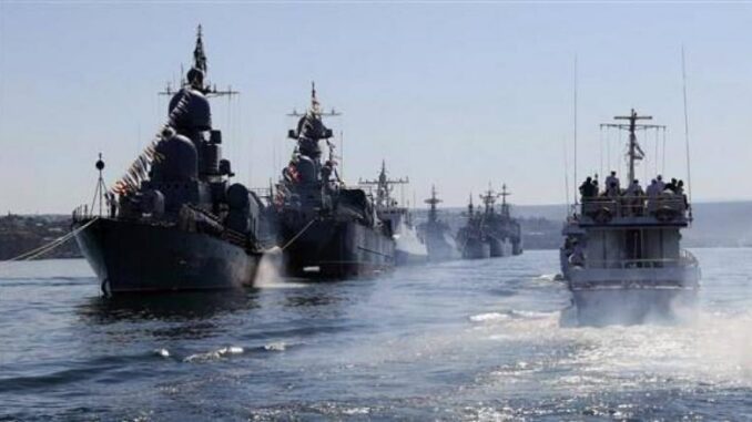 روسيا تنفّذ مناورات بحرية ضخمة.. تعزيز للقدرات الدفاعية أم تهديد للأمن الإقليمي؟