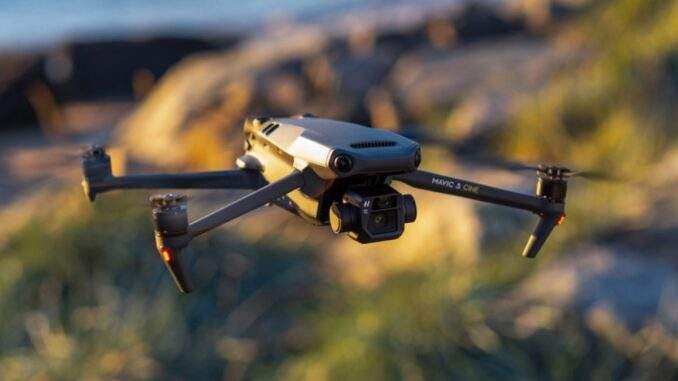 طائرات بدون طيار بأسعار زهيدة وفعالية هائلة.. الشركات الناشئة تتحدى عمالقة الدفاع في سباق التسلح