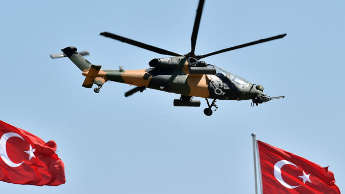 إسقاط مروحية تركية في شمال سوريا