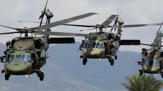 ضربة جديدة لفرنسا.. أستراليا تستبدل مروحيات “تايبان” بأخرى أميركية