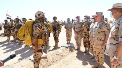 رئيس الأركان المصري يتفقد الاستعداد القتالي بالاتجاه الغربي