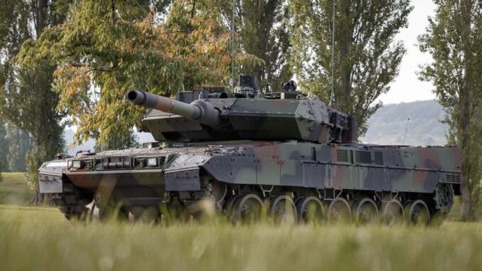 الحكومة الألمانية تكشف عن عدد دبابات “ليوبارد” التي سترسلها الى كييف