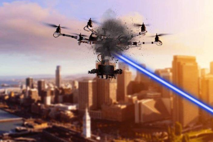 الوفد الفرنسي يصل لدعم مصر في إنشاء نظام دفاعي مضاد للطائرات بدون طيار