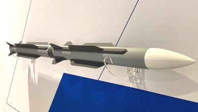 “بوينغ” تكشف عن مفهوم جديد لصاروخ جو-جو بعيد المدى
