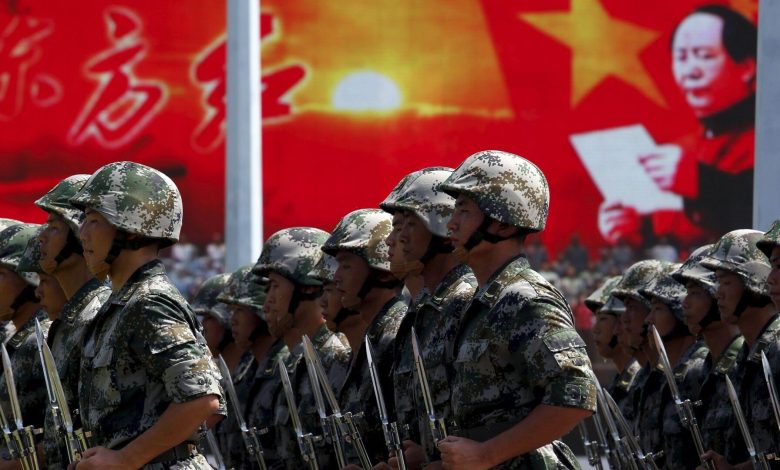 الجيش الصيني يتهم مدمرة صاروخية أمريكية بدخول غير مشروع في مياه جزر شيشا