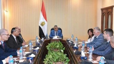 وزير الإنتاج الحربي المصري يستقبل وفد يوناني لبحث التعاون فى الصناعات الدفاعية