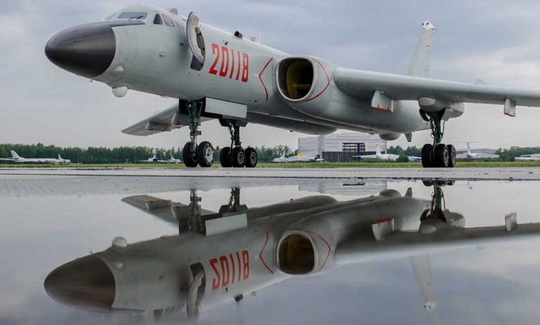 موقع “19fortyfive”: القاذفة الصينية Xian H-6 تهدد حاملات الطائرات الأمريكية والسفن المرافقة لها