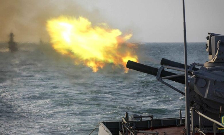 مسؤول إيراني يكشف عن هدف المناورة البحرية مع روسيا