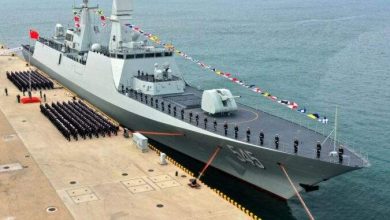الصين تزود أسطولها الحربي بفرقاطة شبحية