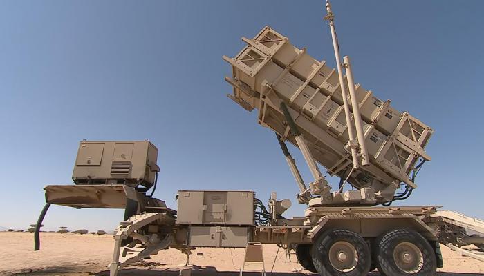 “فاينانشال تايمز”: السُّعُودية تلجأ إلى دول الخليج لتجديد الدفاعات الجوية المستنفدة