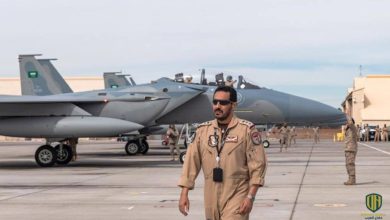 بالفيديو.. مقاتلة “إف 15 – اس اي” تدمر هدف سطحي في بحر العرب