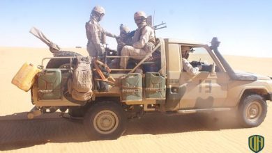 الجيش المغربي يدمر سيارة موريتانية قرب الحدود مع الصحراء