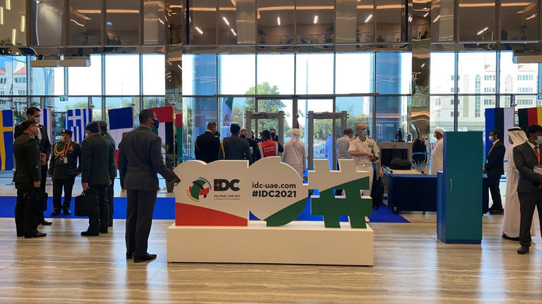 انطلاق مؤتمر الدفاع الدولي بمشاركة واسعة في الإمارات