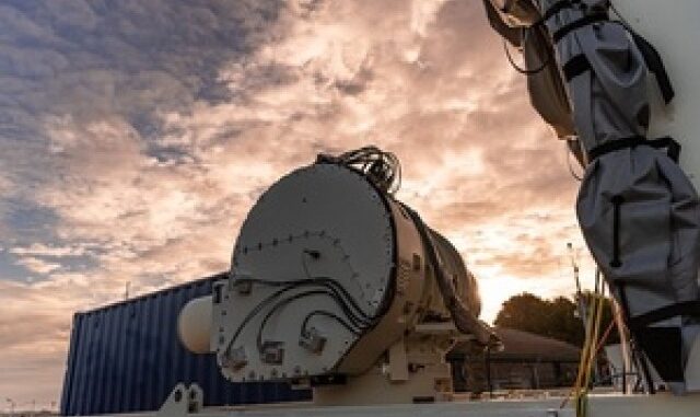 من الخيال العلمي إلى الواقع.. بريطانيا تكشف عن سلاح ليزر جديد