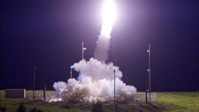 ردًا على التصعيد الإيراني.. الولايات المتحدة تعزز دفاعاتها في الشرق الأوسط