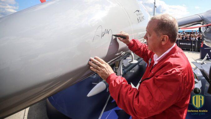 بنغلاديش: وقعنا اتفاقيات ضخمة لشراء معدات عسكرية تركية الصنع