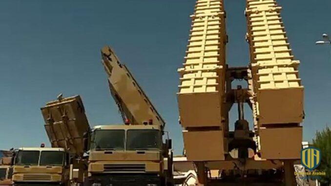 منظومة صاروخية ايرانية جديدة تصيب هدفها بنجاح
