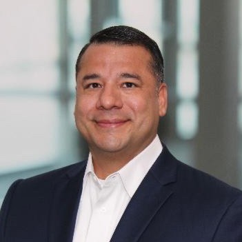 جون راموس المدير الإداري لشركة بيل في أمريكا اللاتينية