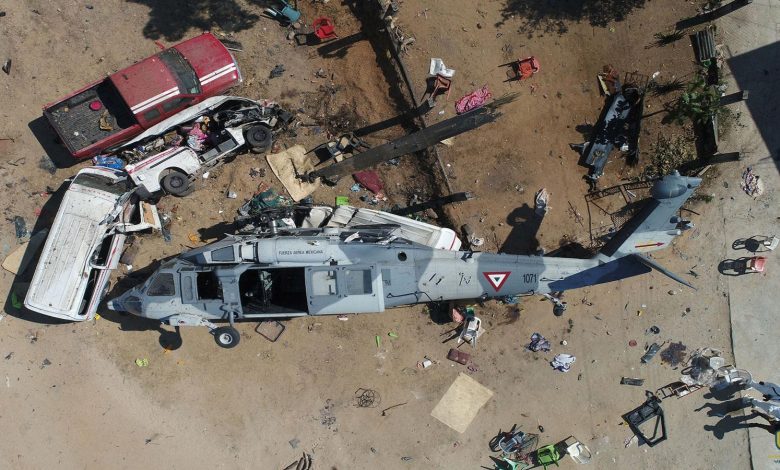 مصرع 14 شخصًا في المكسيك بعد تحطم مروحية عسكرية “بلاك هوك”
