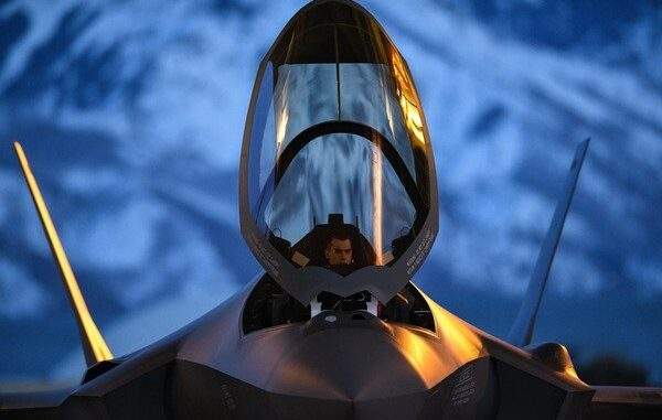 ألمانيا تختار مقاتلات “إف-35” الأمريكية بدلاً من البدائل الأوروبية