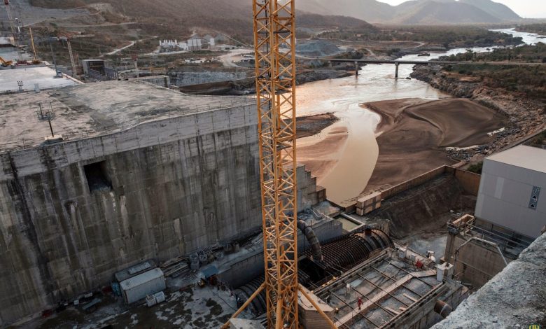 الرئيس المصري: يجب التوصل لاتفاق ملزم وقانوني بشأن سد النهضة