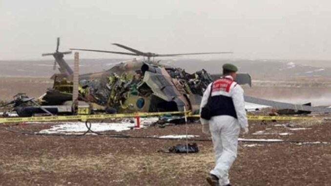 تحطم مروحية باكستانية خلال مهمة تدريبية وهذا مصير الطاقم