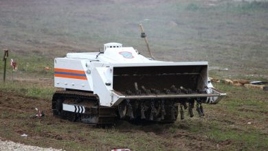 الجيش المصري يطلع على كاسحة الألغام “MV-4”  في اليونان