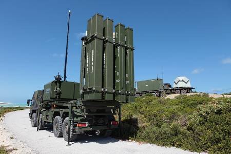 منظومة الدفاع الجوي التكتيكي “إيريس تي”