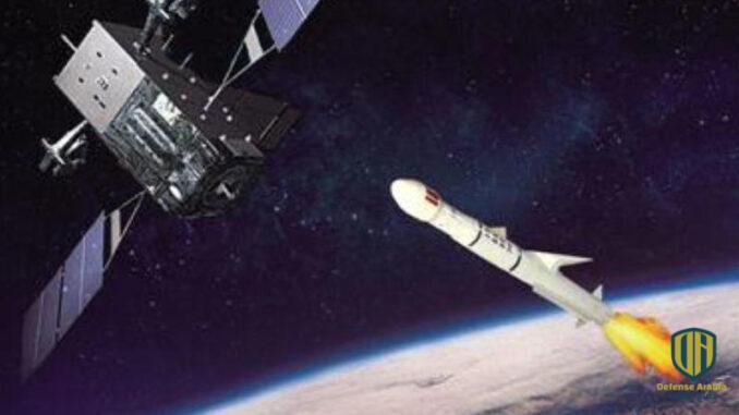 بعد أن أطلقت صاروخ مضاد للأقمار الصناعية.. بريطانيا تتهم روسيا بـ”اختبار أسلحة في الفضاء”