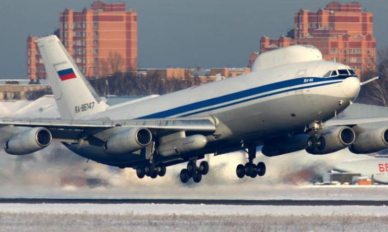 وسط مخاوف من أن بوتين قد يلجأ إلى الأسلحة النووية.. ظهور طائرة “يوم القيامة” الروسية فوق موسكو