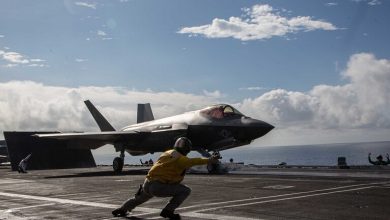 هل ترتكب البحرية الأمريكية خطأً بقطع إنتاج مقاتلات “إف-35 سي” الشبحية؟
