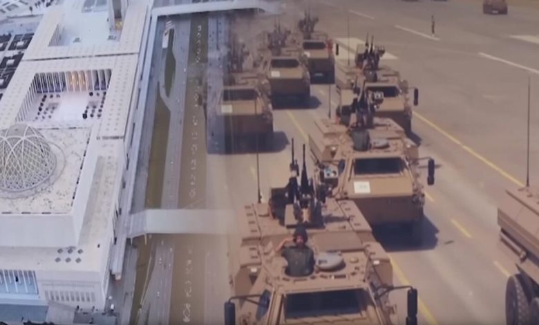استعراض عسكري ضخم للجيش الجزائري بمناسبة ذكرى الاستقلال