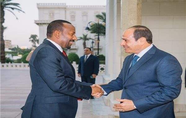 الرئيس المصري ورئيس الوزراء الإثيوبي يتوصلان إلى اتفاق بشأن سد النهضة