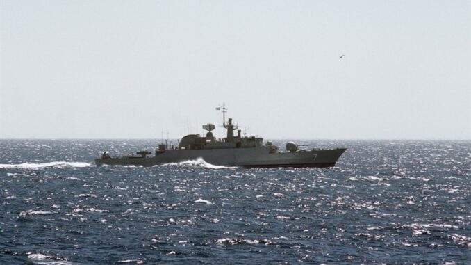 مساعٍ إيرانية لإقامة قاعدة بحرية في السودان