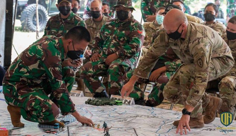 وصفت بأنها الأضخم.. إندونيسيا وأمريكا تجريان مناورات عسكرية مشتركة