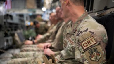 زلزال هيغسيت في البنتاغون: خطة سرية للإطاحة بالجنرالات وسحب البساط من الشرق الأوسط