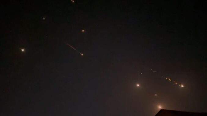 خصائص الصواريخ الإيرانية التي استخدمت في الهجوم على إسرائيل