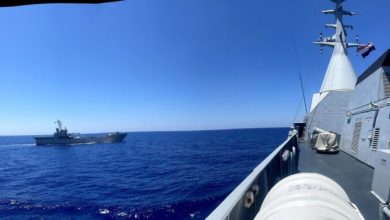 البحرية المصرية والسودانية تنفذان تدريبا مشتركا بمجال الأمن البحري