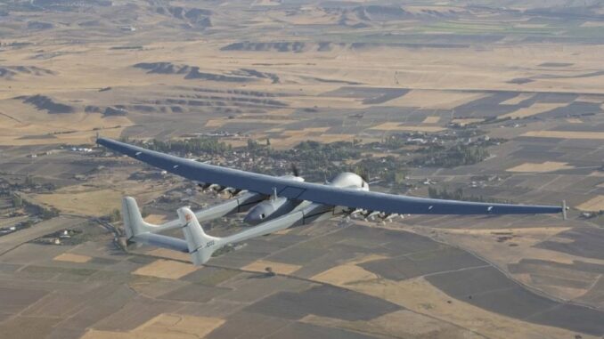 الجزائر تعزّز قواتها الجوية بمسيّرات تركية