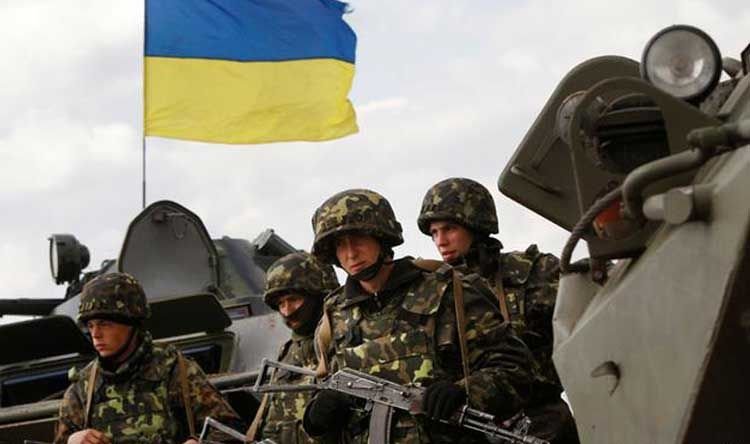أوكرانيا تهدد بشن هجمات صاروخية على بيلاروس