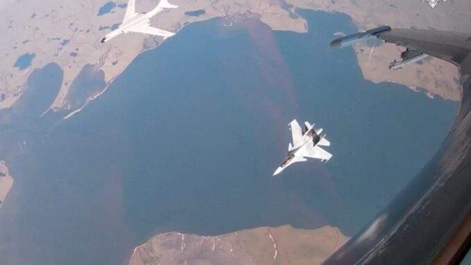 روسيا والصين ترسلان تحذيراً لأمريكا.. تحليل لقوة القوات الجوية الروسية والصينية