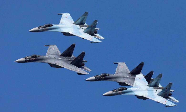 “ديفنس بلوغ”: مصر والجزائر تلغيان صفقة شراء مقاتلات “سو-35” وموسكو مستعدة لبيع المقاتلات لإيران